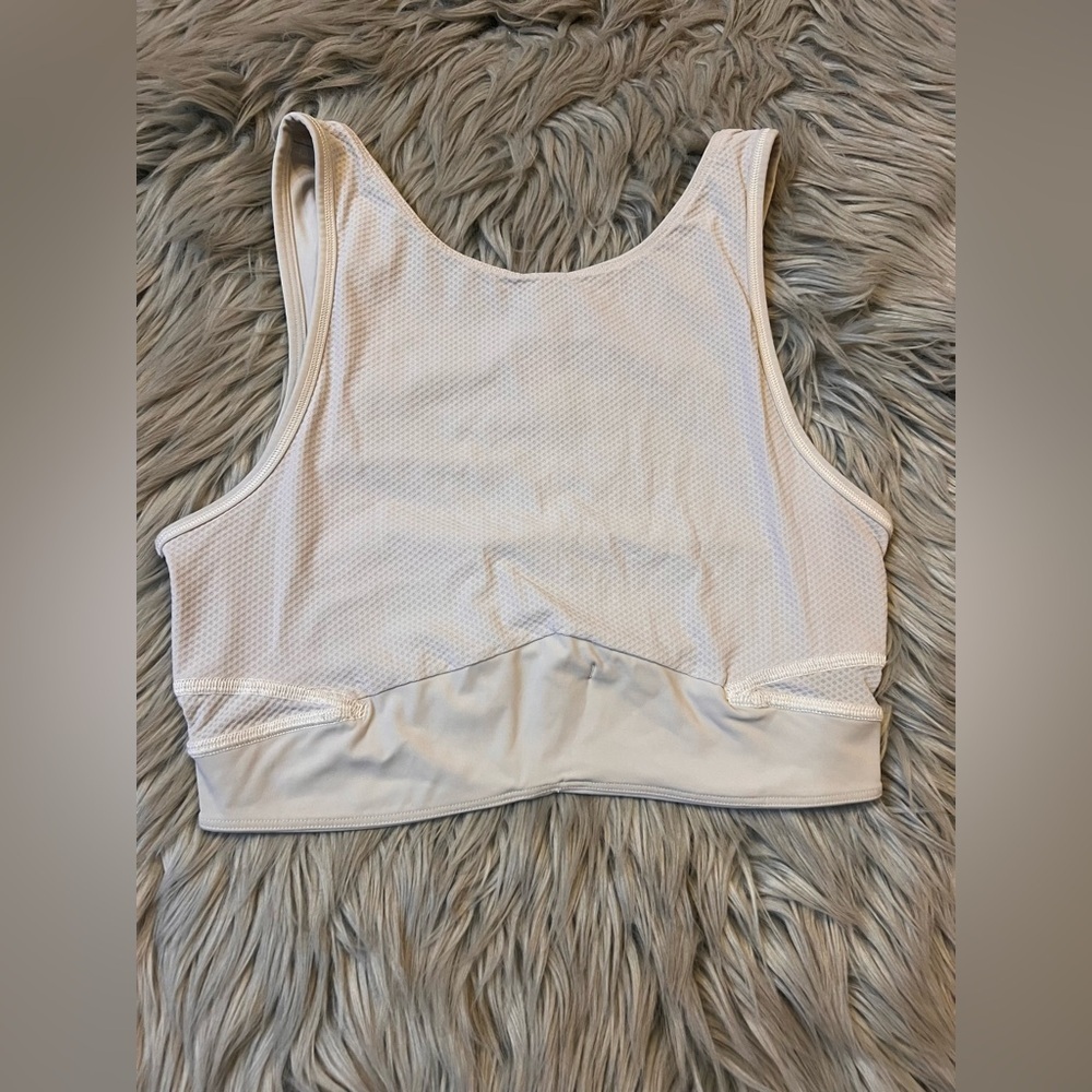 Lululemon off white mesh double layer sports.Bra
